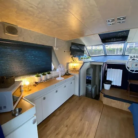 Yate , Experiencia Unica J *